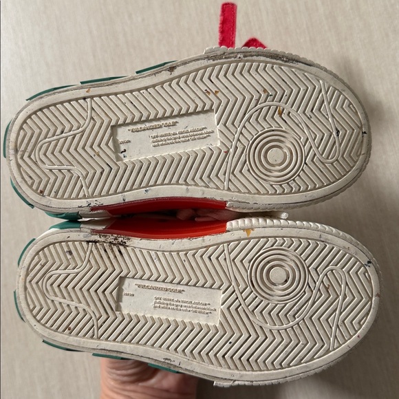 Off White shoes for kids sz 24 - Picture 5 of 7